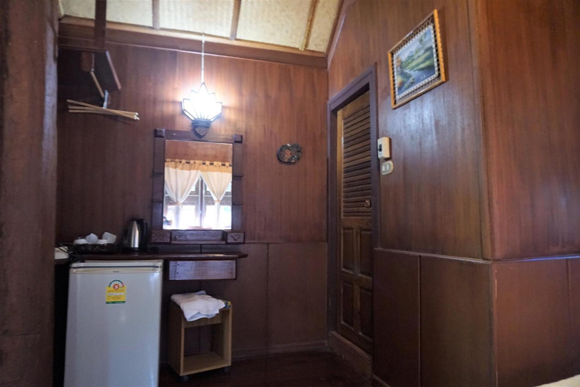 Hotel Bhupimarn Garden House Chom Thong Exterior foto