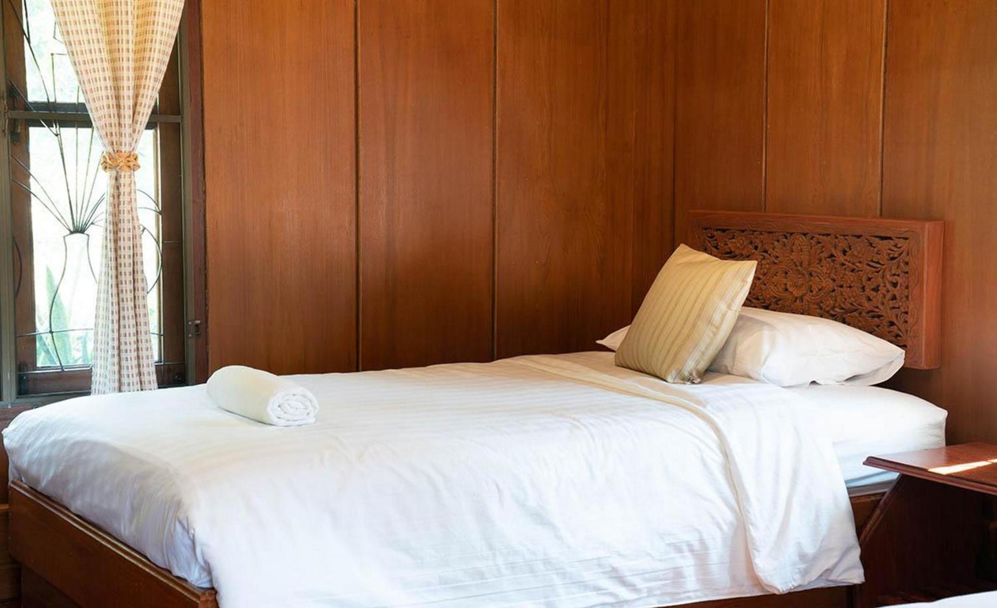 Hotel Bhupimarn Garden House Chom Thong Exterior foto