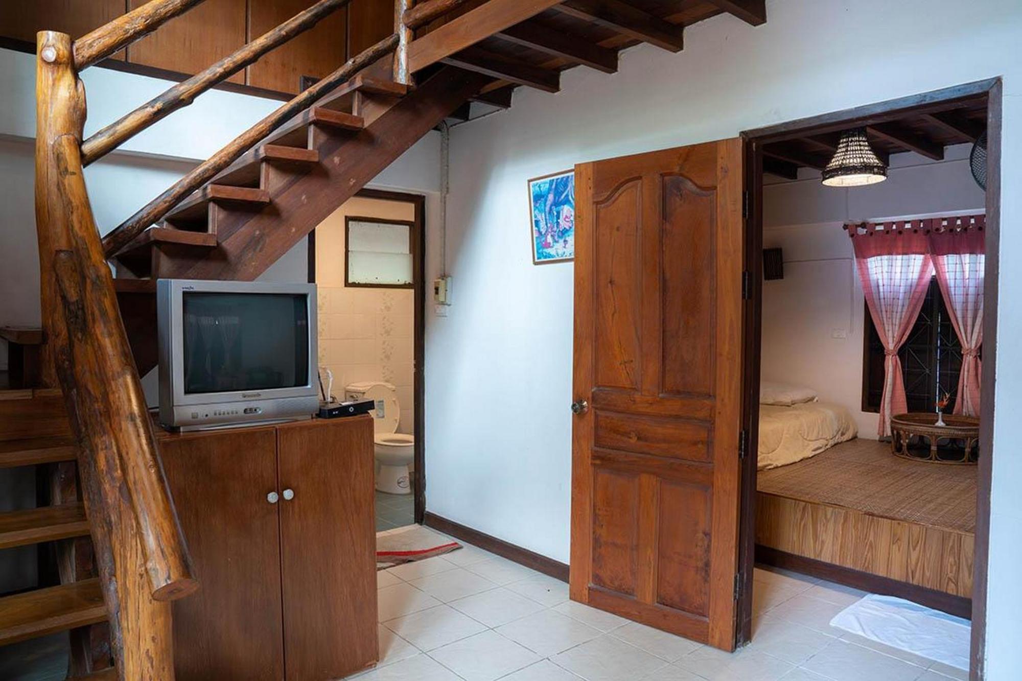 Hotel Bhupimarn Garden House Chom Thong Exterior foto